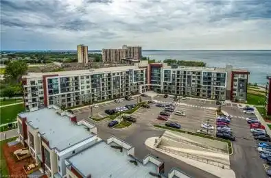 125 Shoreview Place Unit# 329 Hamilton Ontario L8E 6G4