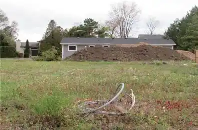 28 THIMBLEWEED Drive Bluewater Ontario N0K 1G0