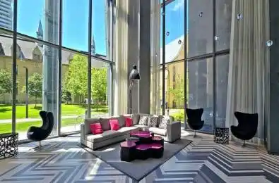 1080 Bay Street Unit# LPH3 Toronto C01 Ontario M5S 0A5