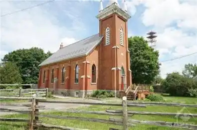 447 SOUTH GOWER Drive North Grenville Ontario K0G 1J0