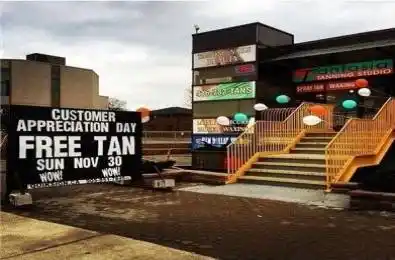 3129 Dufferin Street Toronto W04 Ontario M6A 2S9