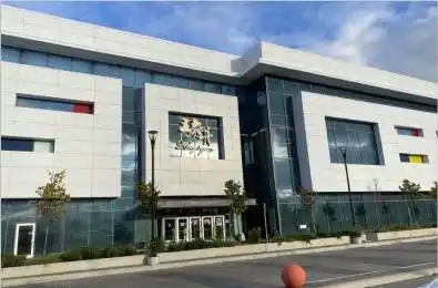 9390 Woodbine Avenue Unit# 2E8 Markham Ontario L6C 0M5