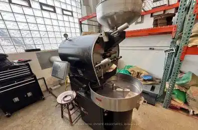 163 Sterling Road Unit# 161 Toronto C01 Ontario M6R 2B2