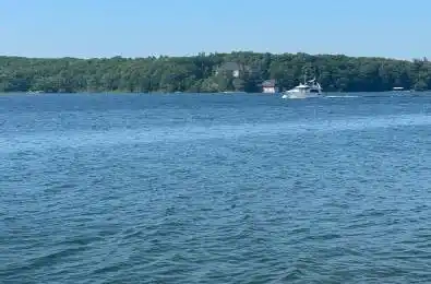 641 North Shore Road Frontenac Islands Ontario K7G 2V6