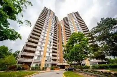 10 Martha Eaton Way Unit# 212 Toronto W04 Ontario M6M 5B3
