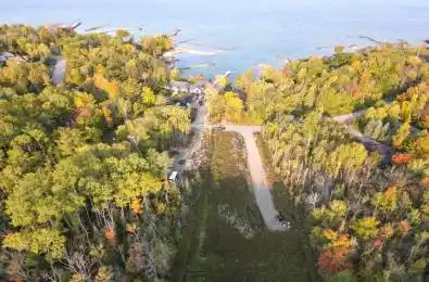 465 SILVER BIRCH Drive Tiny Ontario L9M 0M5