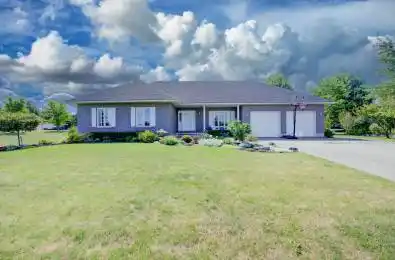 17 Minto Pines Road Minto Ontario N0G 2L0