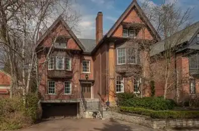 10 Pine Hill Road Toronto C09 Ontario M4W 1P6