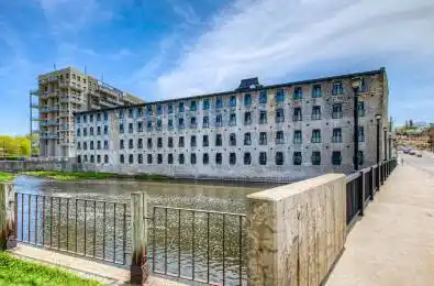 19 Guelph Avenue Unit# 107 Cambridge Ontario N3C 1A2