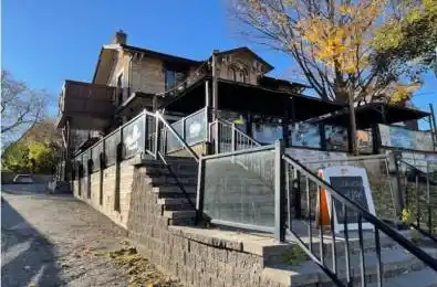 74 Main Street Newmarket Ontario L3Y 3Y6