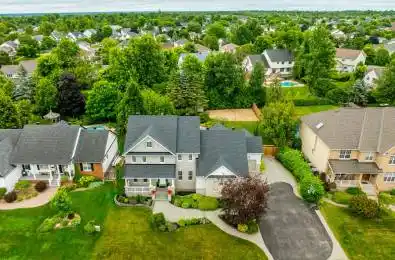 10 Beechgrove Gardens Stittsville - Munster - Richmond Ontario K2S 1W5