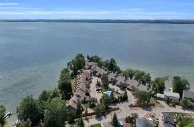 12 Davy Point Circle Georgina Ontario L4P 3H2