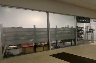 384 Yonge Street Unit# 7 Toronto C01 Ontario M5B 1S8