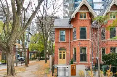 11 Gloucester Street Toronto C08 Ontario M4Y 1L8
