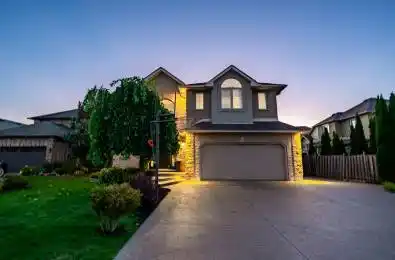 18 Konstantine Court Hamilton Ontario L9B 2T3