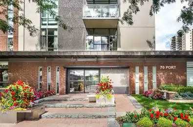 70 Port Street Unit# 405 Mississauga Ontario L5G 4V8