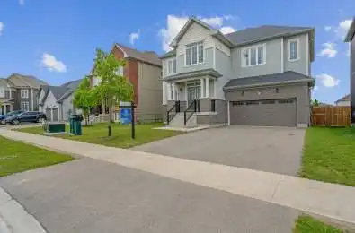 203 Roy Drive Clearview Ontario L0M 1S0