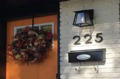 225 Henrietta Street Fort Erie Ontario L2A 2K6