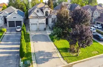 95 Naughton Drive Richmond Hill Ontario L4C 8B3