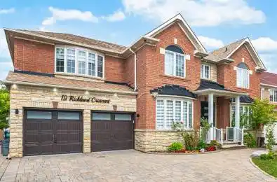 19 Richland Crescent Brampton Ontario L6P 1M8