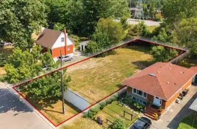 55 Ashbourne Drive Toronto W08 Ontario M9B 4H4