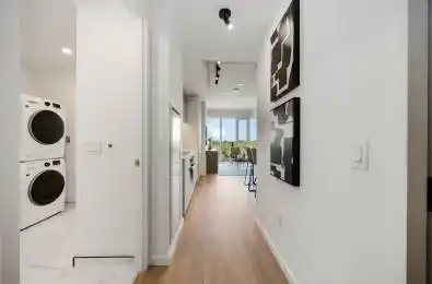 689 The Queensway N/A Unit# 716 Toronto W07 Ontario M8Y 1L1