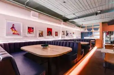 788 King Street Toronto C01 Ontario M5V 1N6