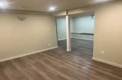 30 West Street Unit# Lower East Gwillimbury Ontario L9N 1L4