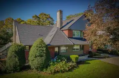 6077 Corwin Avenue Niagara Falls Ontario L2G 5L7