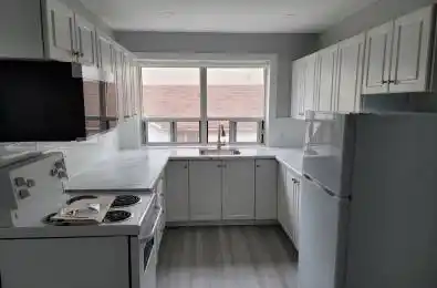 312 Douglas Avenue Unit# 304 Toronto C04 Ontario M5M 1H1