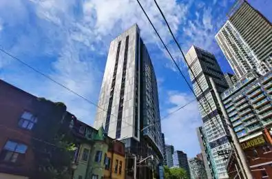 219 Dundas Street Unit# 609 Toronto C08 Ontario M5A 0V1