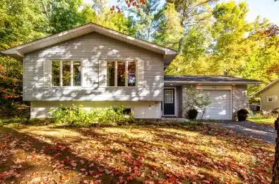 22 Jenner Court Huntsville Ontario P0B 1L0