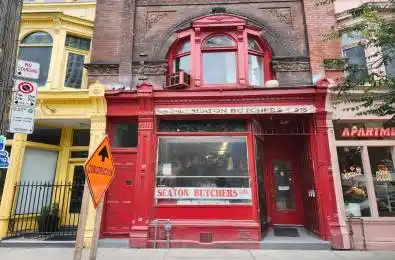 236 Queen Street Toronto C08 Ontario M5A 1S3