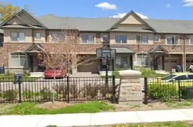 39 Oliana Way Brampton Ontario L6Y 6G8