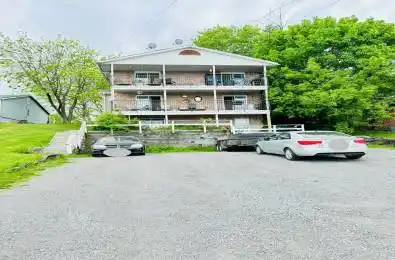 60 Wallbridge Crescent Belleville Ontario K8P 1Z4