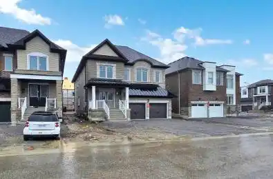 21 La Reine Avenue Unit# MAIN Richmond Hill Ontario L4E 2Y8