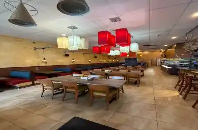 1508 UPPER JAMES Street Hamilton Ontario L9B 1K3