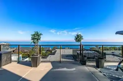 16 Concord Place Unit# 807 Grimsby Ontario L3M 0J1