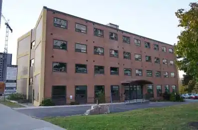 824 King Street Kitchener Ontario N2G 1G1