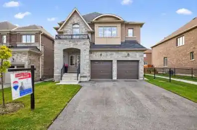 32 Frederick Taylor Way East Gwillimbury Ontario L0G 1M0