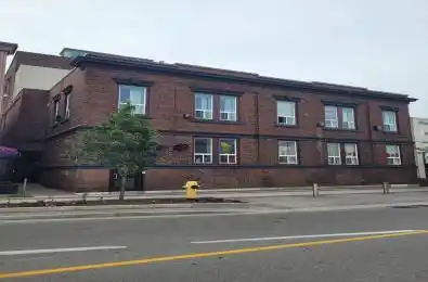 19 Dunlop Street Unit# 104 Barrie Ontario L4N 1A1