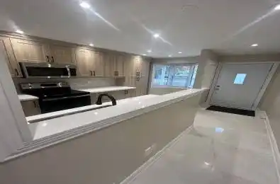 49 Ristau Crescent Kitchener Ontario N2E 3A8