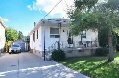 17 Craigroyston Road Hamilton Ontario L8H 1A2