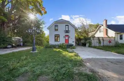 43 Perry Street Barrie Ontario L4N 2G2