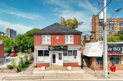37 Dundas Street Mississauga Ontario L5B 1H2
