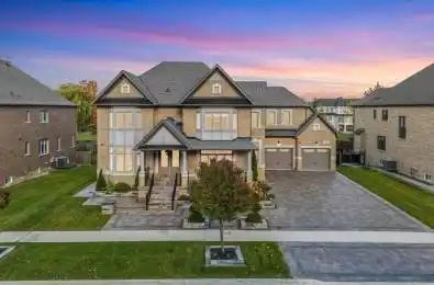 138 Degrey Drive Brampton Ontario L6P 4L7