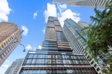 55 Charles Street Unit# 3703 Toronto C08 Ontario M4Y 0J1