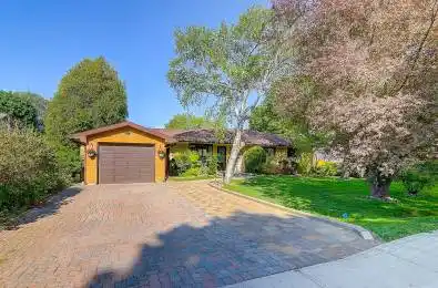 98 Belfry Drive Newmarket Ontario L3Y 3G1