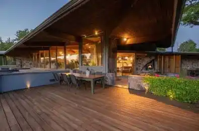 4235 17th Side Road King Ontario L7B 1K4