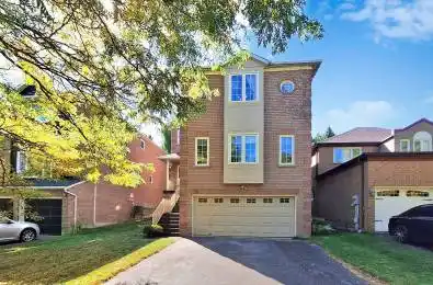 19 Stemmle Drive Aurora Ontario L4G 6N3